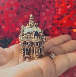 MONET 2008 MiniaturePorcelain & Gold Church KeepsakeBox